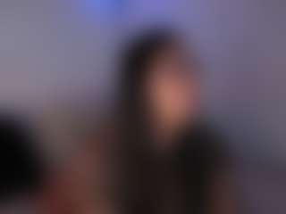 DEEPTHROAT SLUT's Live Sex Cam Show