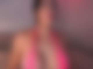 DEEPTHROAT SLUT's Live Sex Cam Show