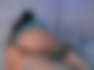 DEEPTHROAT SLUT's Live Sex Cam Show