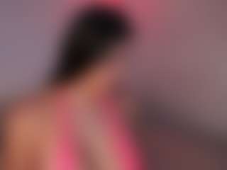 DEEPTHROAT SLUT's Live Sex Cam Show