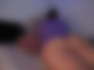 Show de Sexo ao Vivo na Câmera de DEEPTHROAT SLUT