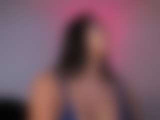 DEEPTHROAT SLUT's Live Sex Cam Show