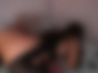DEEPTHROAT SLUT's Live Sex Cam Show