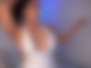 DEEPTHROAT SLUT's Live Sex Cam Show
