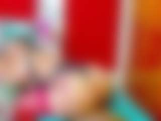 LARAFOXX's Live Sex Cam Show