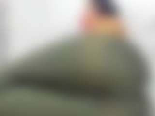 Live cam show with roxyrebeld - French on Gym Cam Girls