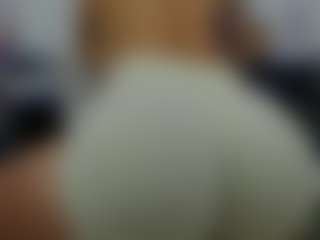 Live cam show with roxyrebeld - Hairy on Camiplay Live