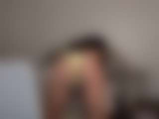 Live cam show with ICE - Granny Brown Hair on StripNow