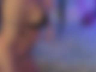 Live cam show with Luisa Baker - Dildo on boobsie.com