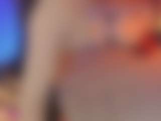 Live cam show with Luisa Baker - Fit on Soda Cam