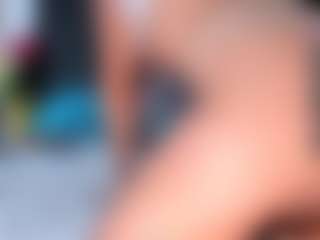 issabellaaa's Live Sex Cam Show