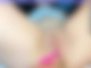 Live cam show with issabellaaa - Butt Plug on Camsoda