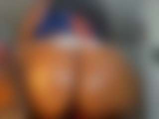 alexislondon's Live Sex Cam Show