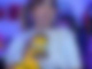 kristen_latin MILF webcam performer live streaming