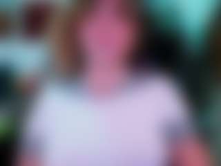 Live cam show with kristen_latin - BBW on friskycurves.com