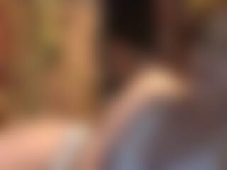onewildechick99's Live Sex Cam Show