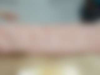 Live cam show with onehotblonde - MILF on CamSodaAdn