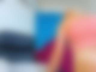 Live cam show with ninadee - Shaved on TeamSkeetLive