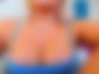 Live cam show with ninadee - Fuck on Mixed Magazine Live