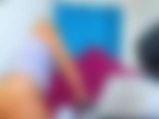 Live cam show with ninadee - Play on CamClone