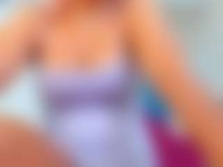 Live cam show with ninadee - Play on Dare Cams