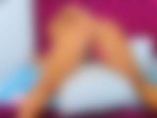 Live cam show with ninadee - Ride on fapnchat