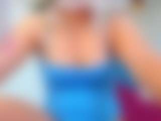 Live cam show with ninadee - Play on crypto-cams