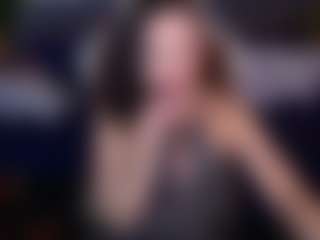 dafnimon's Live Sex Cam Show