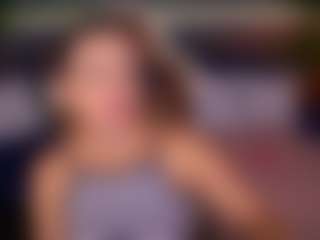 dafnimon's Live Sex Cam Show