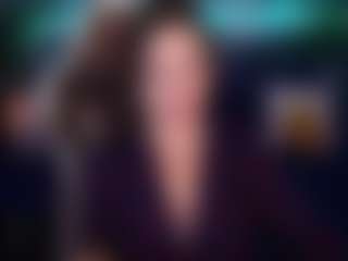 Live cam show with dafnimon - Bikini on WildCum