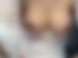SaritaNice's Live Sex Cam Show