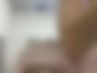 SaritaNice's Live Sex Cam Show