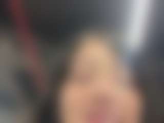 SaritaNice's Live Sex Cam Show