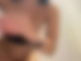 SaritaNice's Live Sex Cam Show