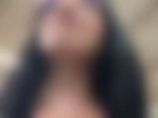 SaritaNice's Live Sex Cam Show