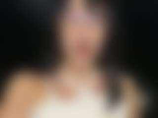 Live cam show with SaritaNice - Old on CamwithHer