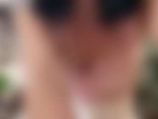 SaritaNice's Live Sex Cam Show