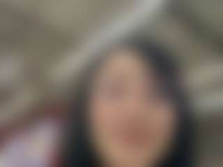 Live cam show with SaritaNice - Bedroom Mature on xxxlivecams.org