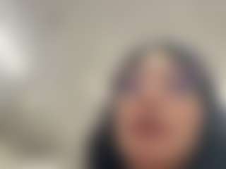 Live cam show with SaritaNice - Granny MILF on Ass Tok