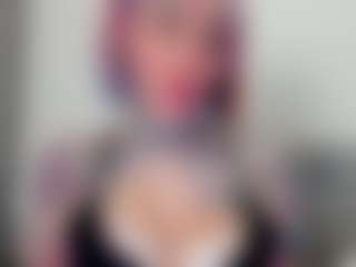 Live cam show with Vampi DD - Kinky on CamwithHer