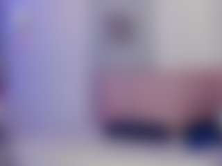 Live cam show with ArianaContee - Raven Hair on Soda Cam