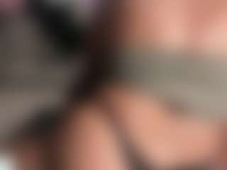 Live cam show with ArianaContee - Ass Clapping on Mixed Magazine Live