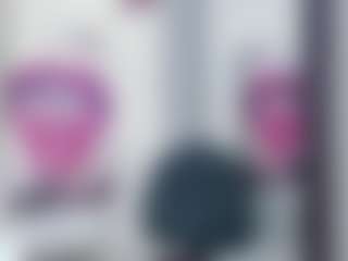 Live cam show with ArianaContee - Camel Toe on TottyGirls