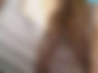 Live cam show with ireallysquirt - Old on TeamSkeetLive