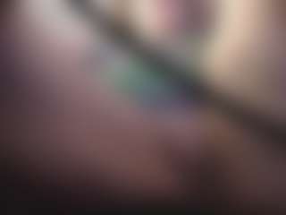 Live cam show with ireallysquirt - Granny on Dolls Live