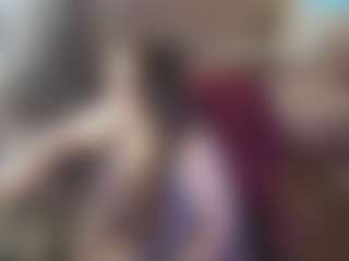 Live cam show with ireallysquirt - Granny Brown Hair on fapnchat