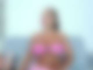 Live cam show with Mia wilddoll - Athletic Cosplay on xDating
