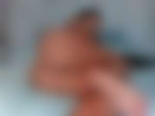 Live cam show with Mia wilddoll - Fit on Streamer API