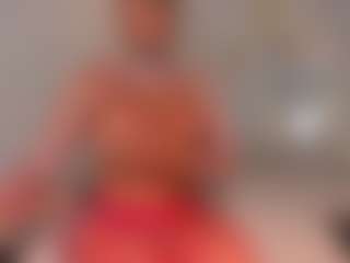 Live cam show with Mia wilddoll - Muscle on Hubzter Live