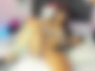 Live cam show with Chantall Ripoll - Grandes Tetas on Camiplay Live